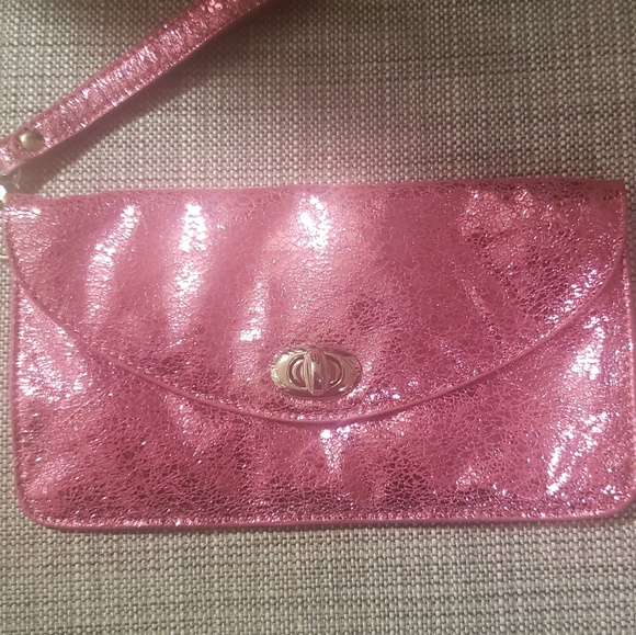 Sorial New York Metallic Pink Wristlet Wallet - Picture 6 of 8